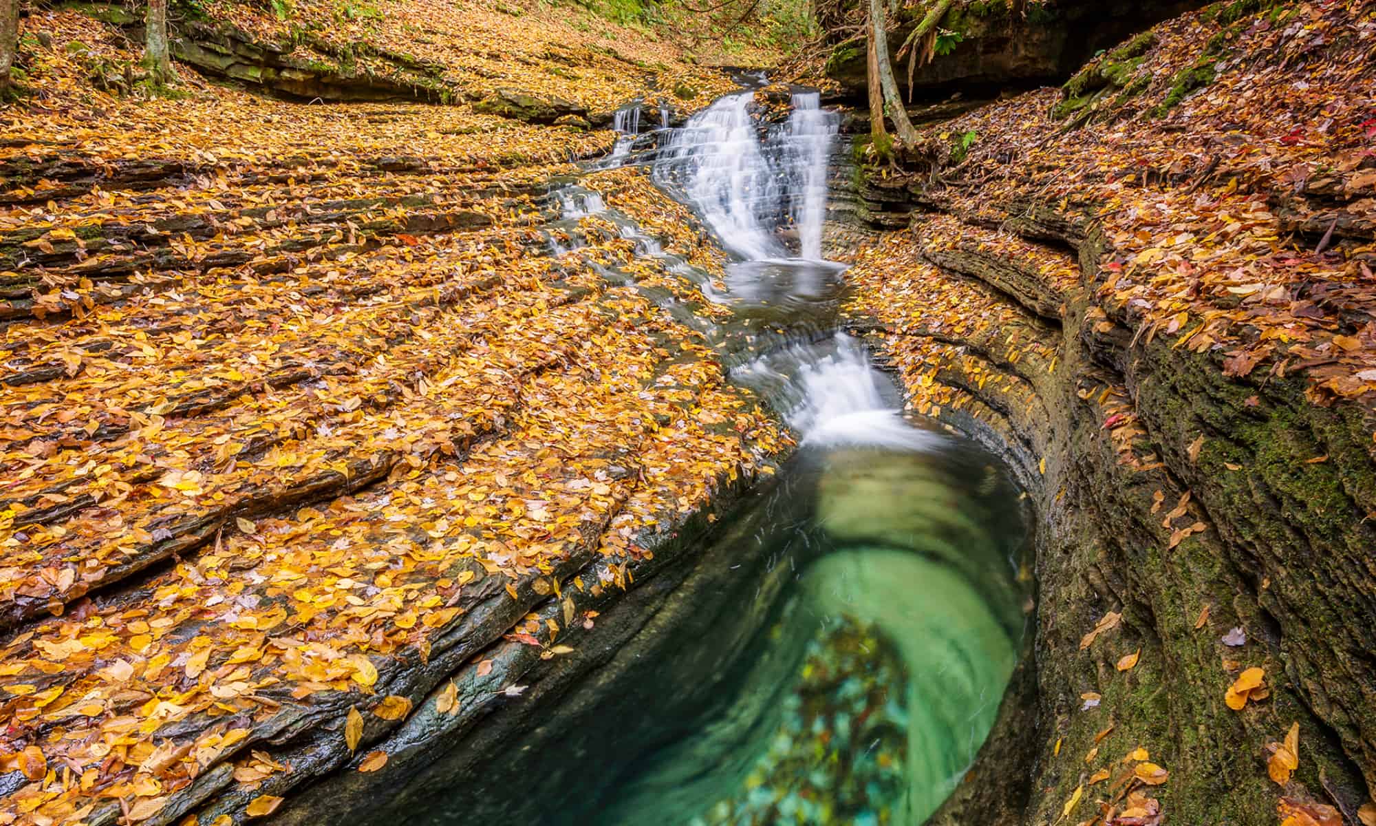 10 dintre cele mai frumoase cascade din Virginia