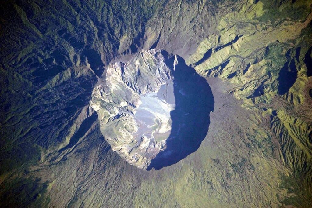 Muntele Tambora Indonezia