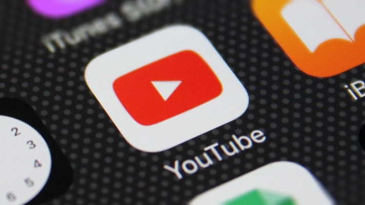 Google begins rolling out ads in YouTube Shorts globally.webp - May 27, 2022