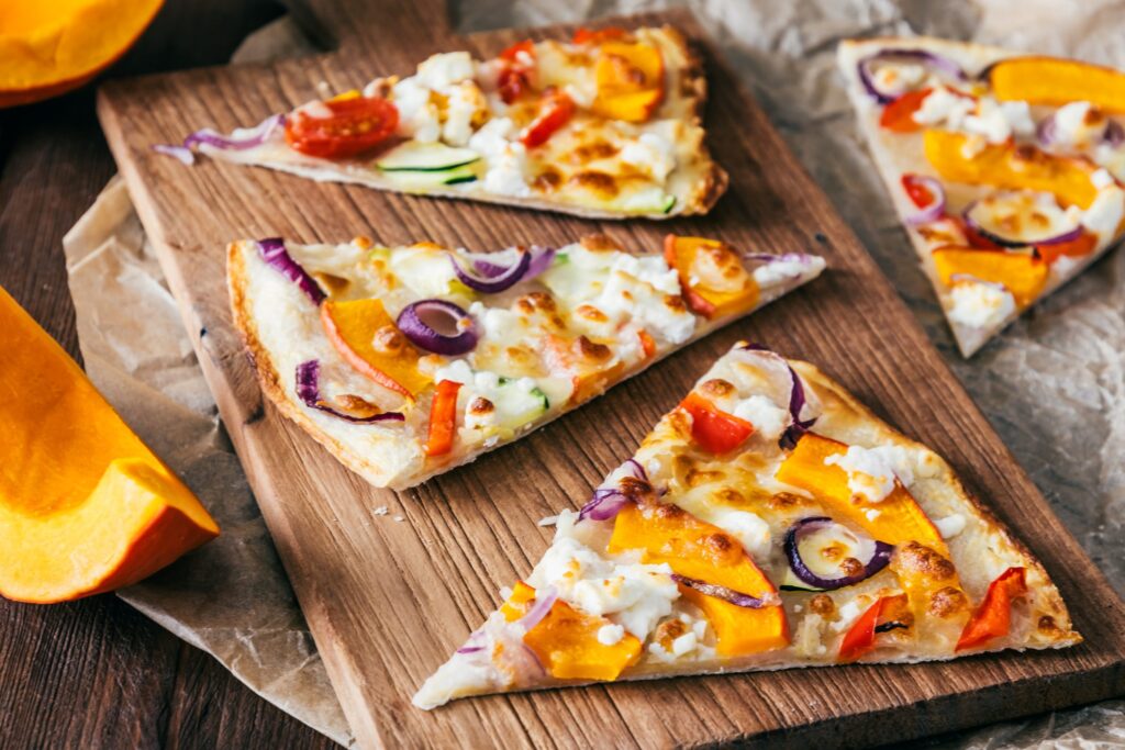 Pizza Rustic Pumpkin Gorgonzola: Rețeta unui rustic delicios de toamnă - Tale Of Travels