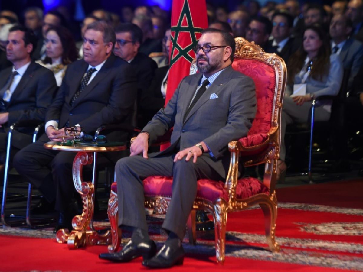 Le roi du Maroc Mohammed VI assiste le 20 juin 2019 à l