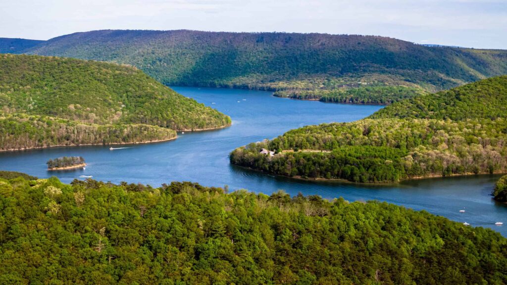 Care este cel mai mare lac artificial din Pennsylvania? - Istoricul călătoriilor