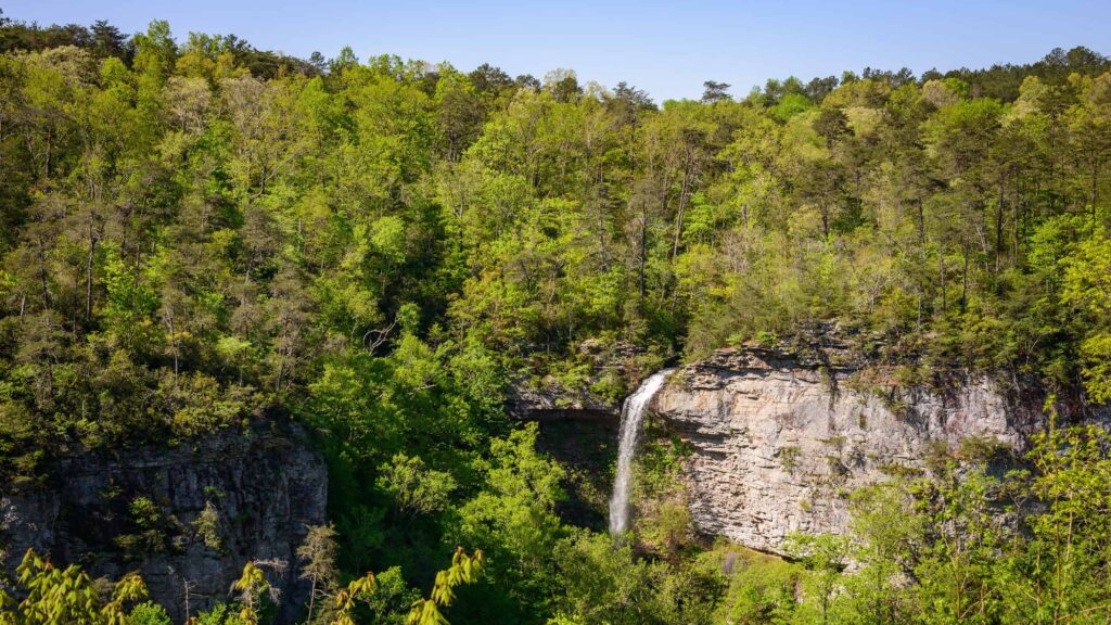 Descoperiți cea mai înaltă cascadă din Alabama - Tale Of Travels