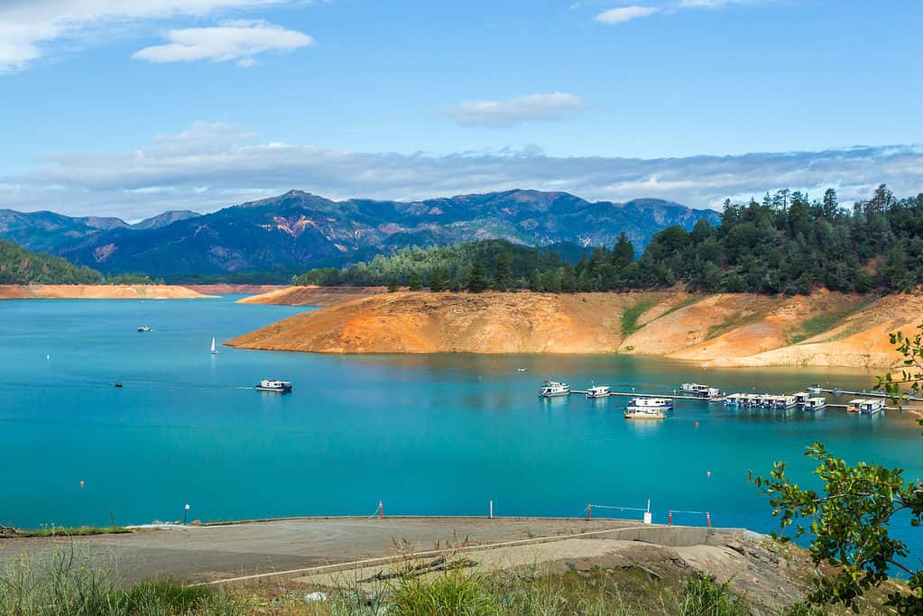 1679341022 334 Entdecken Sie den altesten von Menschenhand geschaffenen See in Kalifornien